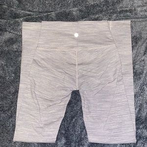 Lululemon wunder under 28in